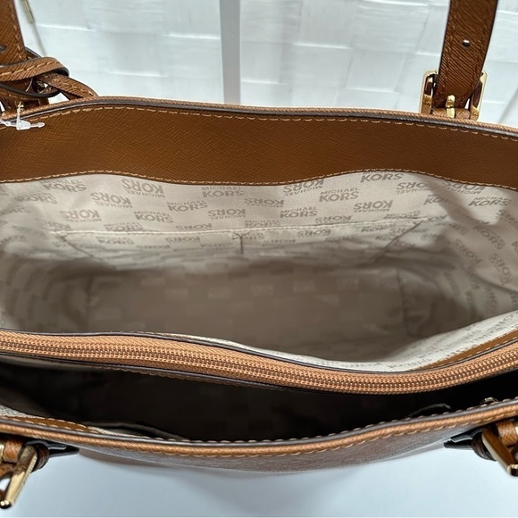 Michael Kors MK Tote Bag Jet Set Large Leather Pocket Color Luggage - Picture 7 of 16